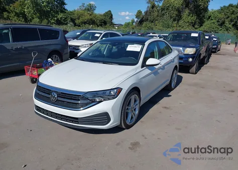 2024 Volkswagen Jetta 1.5T Se from USA, damaged, VIN 3VW7M7BU1RM069055